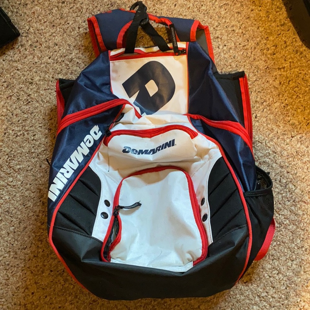 NEVER USED demarini baseball/softball backpack